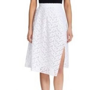 Tanya Taylor Rare White Lace Knee Length Diagonal Slit Floral Skirt Size 6